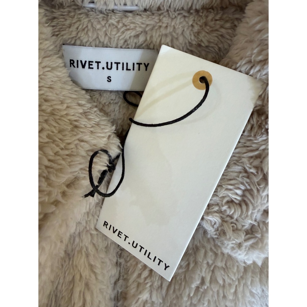 Rivet Utility Light Beige Stunner Teddy Sherpa Romper Small Cozy Loungewear - Picture 7 of 9